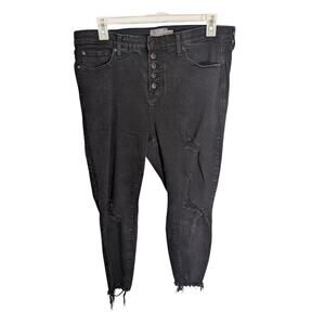 Torrid sky high skinny jeans in 18S